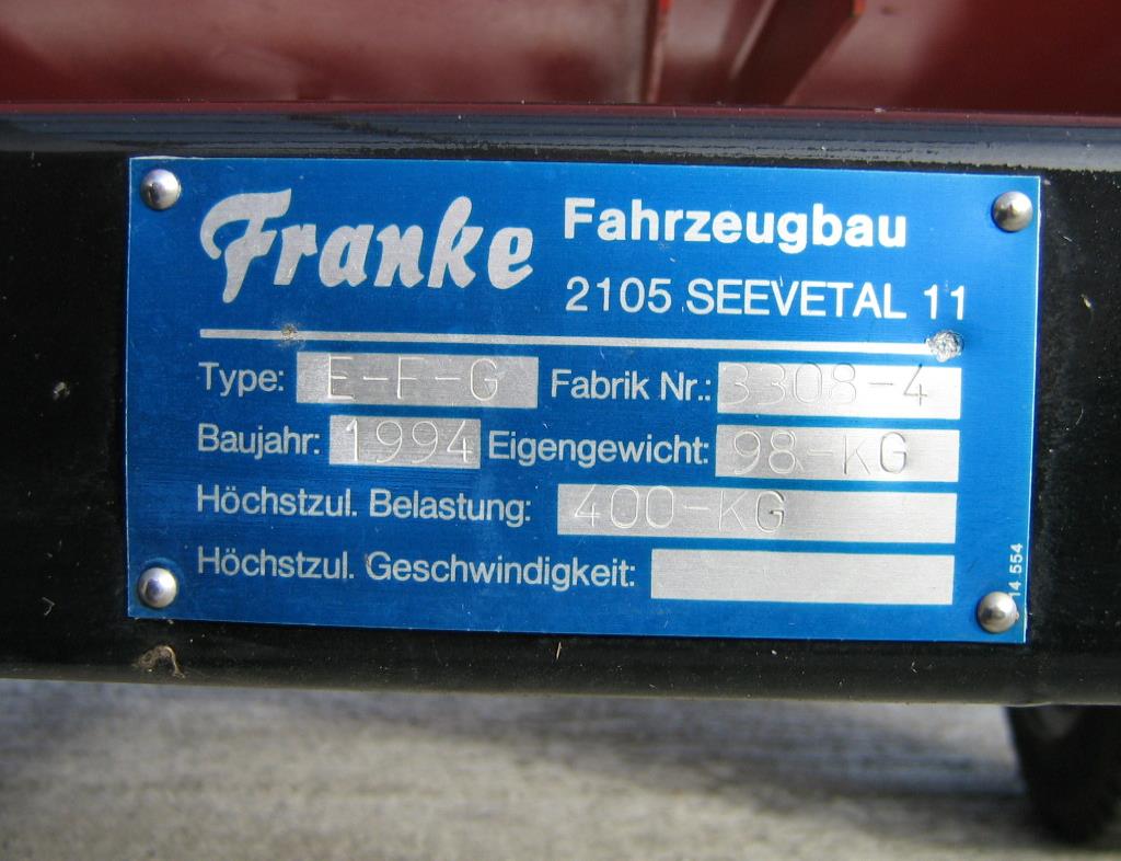 les véhicules d'aéroport qui ne sont plus utilisés-5