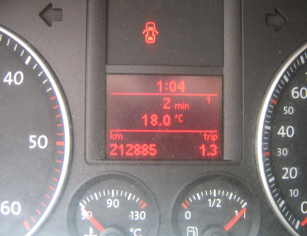 les véhicules d'aéroport qui ne sont plus utilisés-2