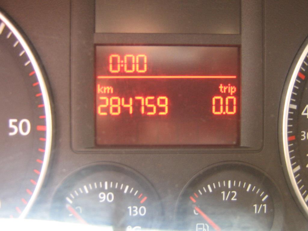 les véhicules d'aéroport qui ne sont plus utilisés-6