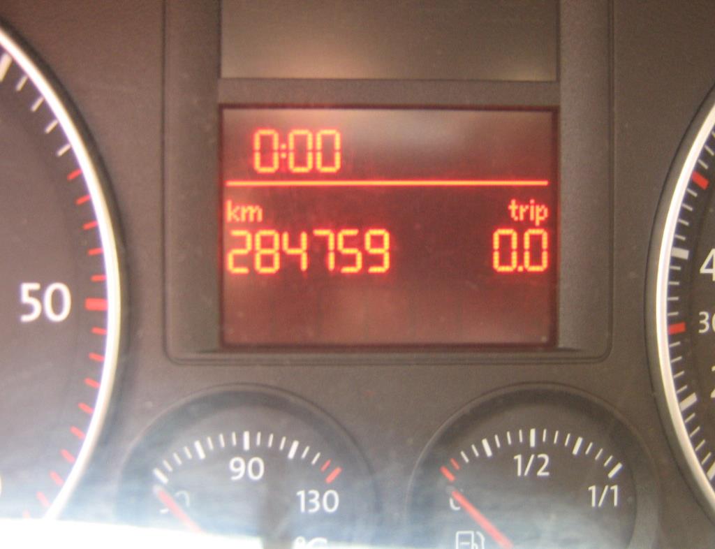 les véhicules d'aéroport qui ne sont plus utilisés-6