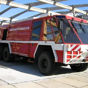 Speciaal brandweervoertuig (VK-nr. 2016-18) VIN: 413900004 Kenteken 07.05.1992 Rosenbauer Simba 12000