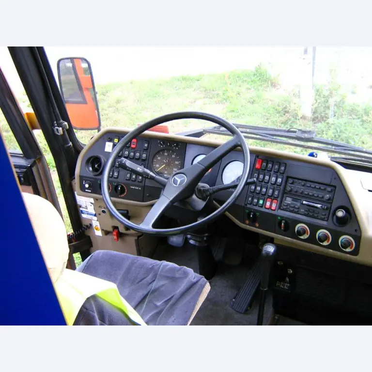 airport vehicles-4