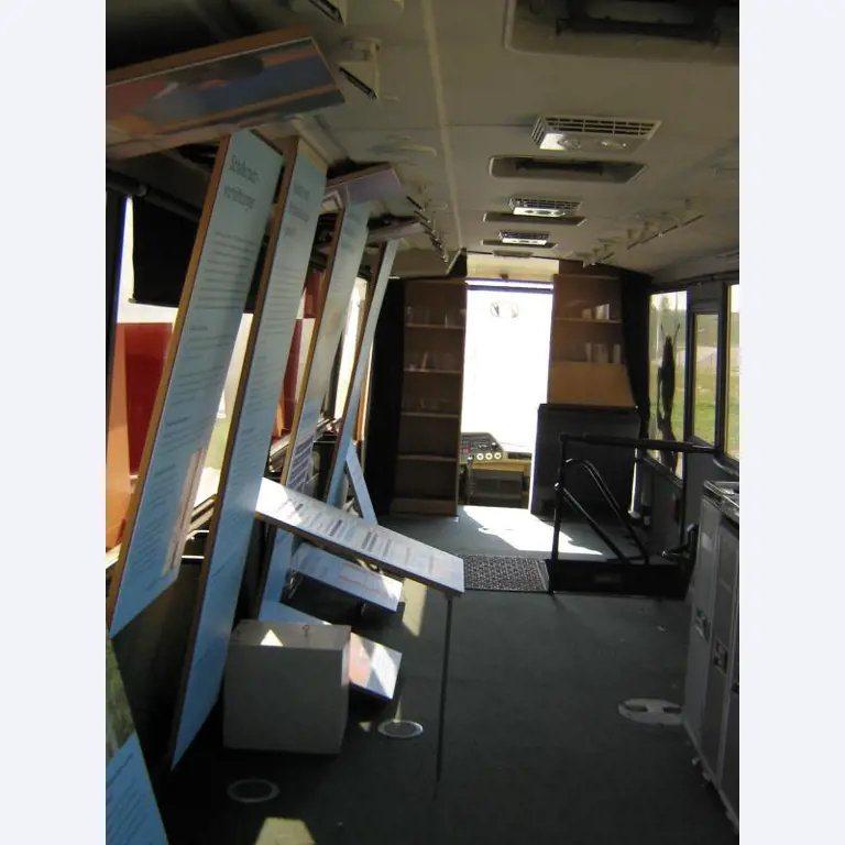 airport vehicles-7