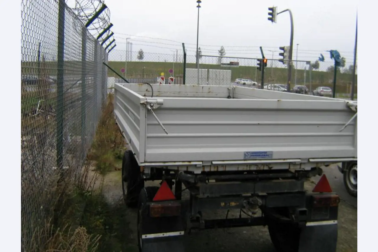 airport vehicles-2