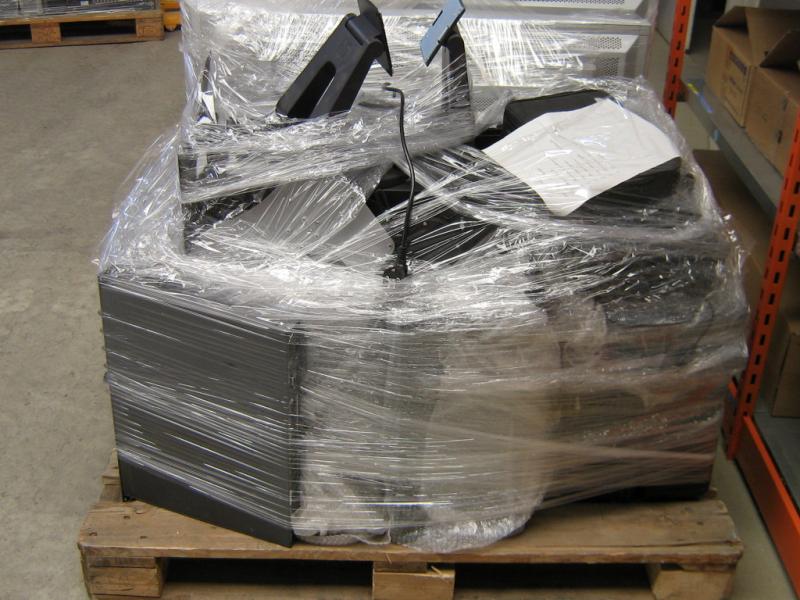 les véhicules d'aéroport qui ne sont plus utilisés-5