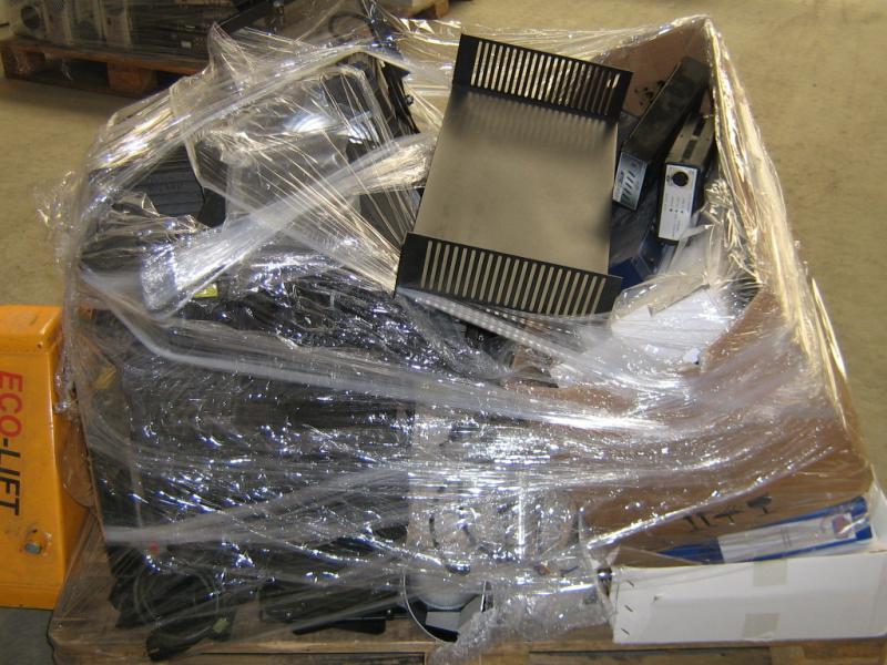 les véhicules d'aéroport qui ne sont plus utilisés-10