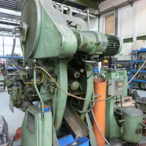 open-fronted eccentric press Schuler PN 50/220