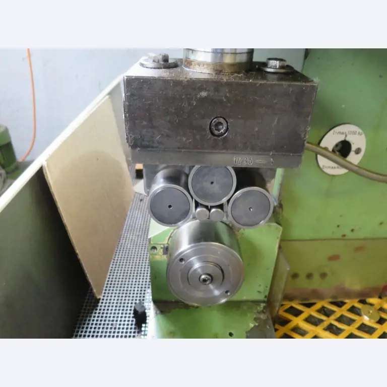 Extensive machine park of saws, lathes and milling machines from well-known manufacturers-4