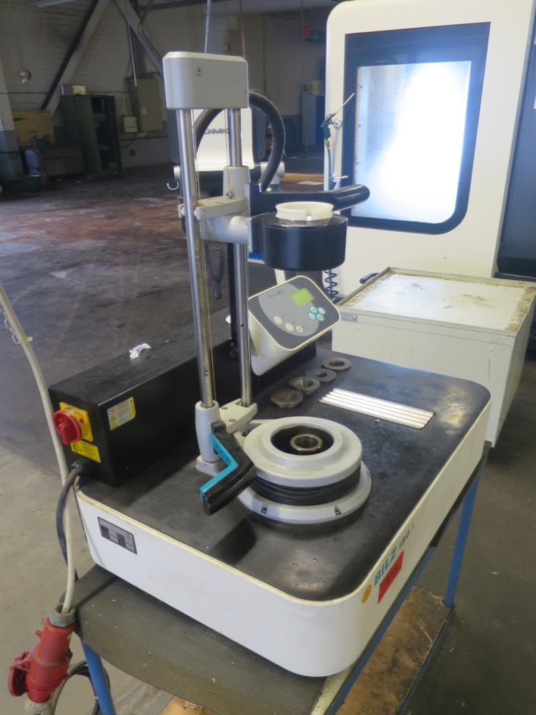 Amplia gama de sierras, tornos y fresadoras de fabricantes de renombre-3