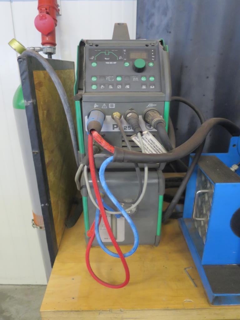 Szeroka gama pił, tokarek i frezarek znanych producentów-4