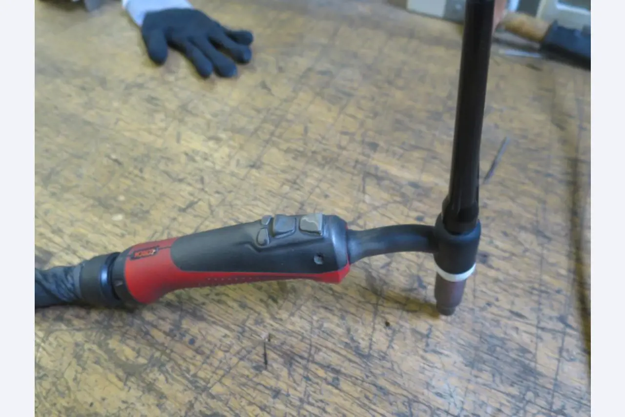 Extensive machine park of saws, lathes and milling machines from well-known manufacturers-2