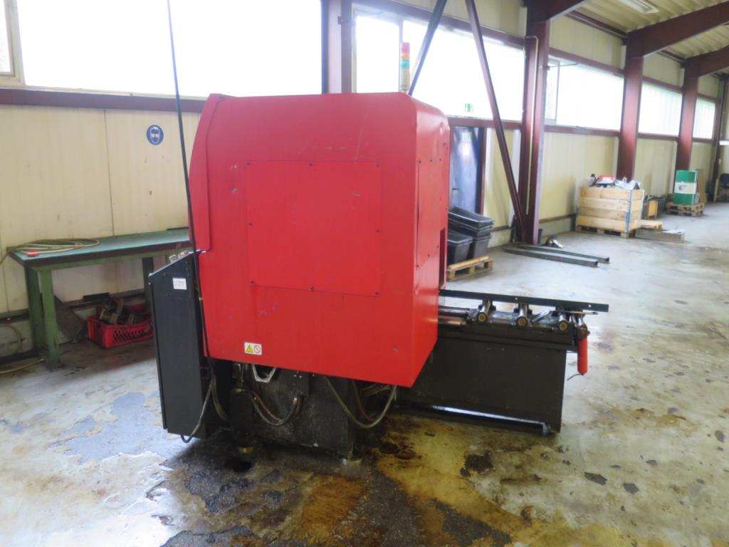 Rozsáhlý sortiment pil, soustruhů a frézek od známých výrobců.-2