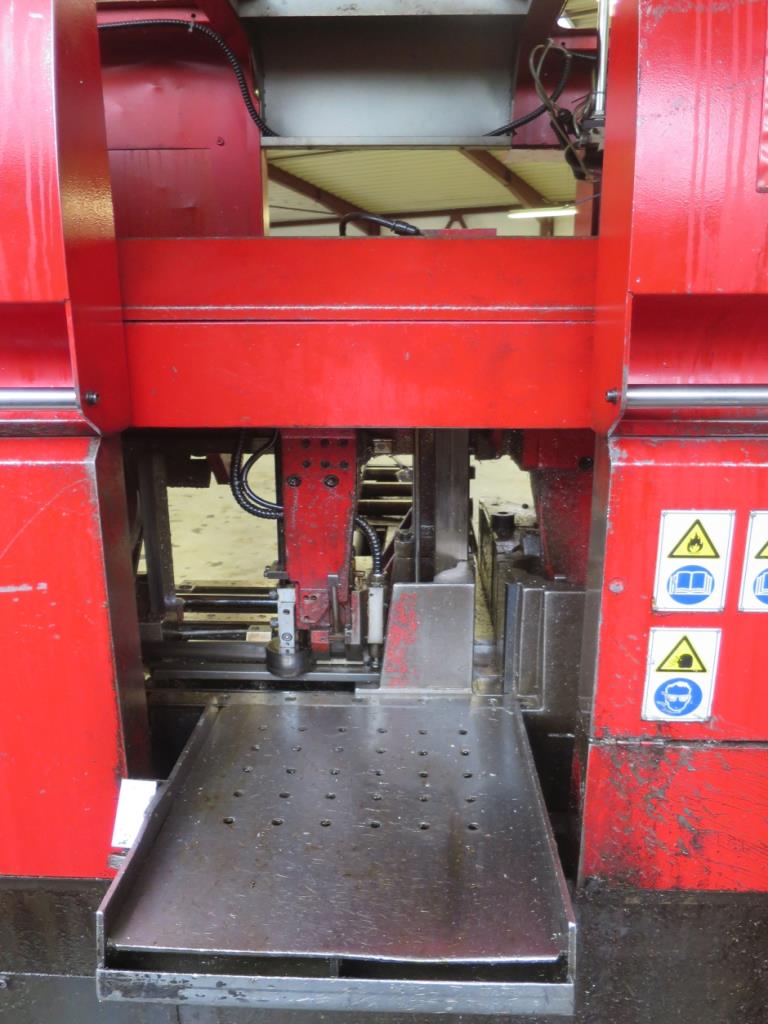 Rozsáhlý sortiment pil, soustruhů a frézek od známých výrobců.-5