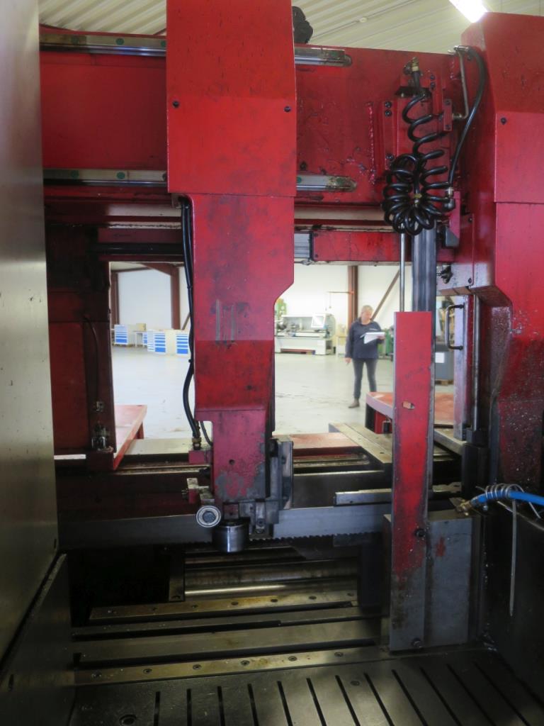 Vasta gama de serras, tornos e fresadoras de fabricantes de renome-5