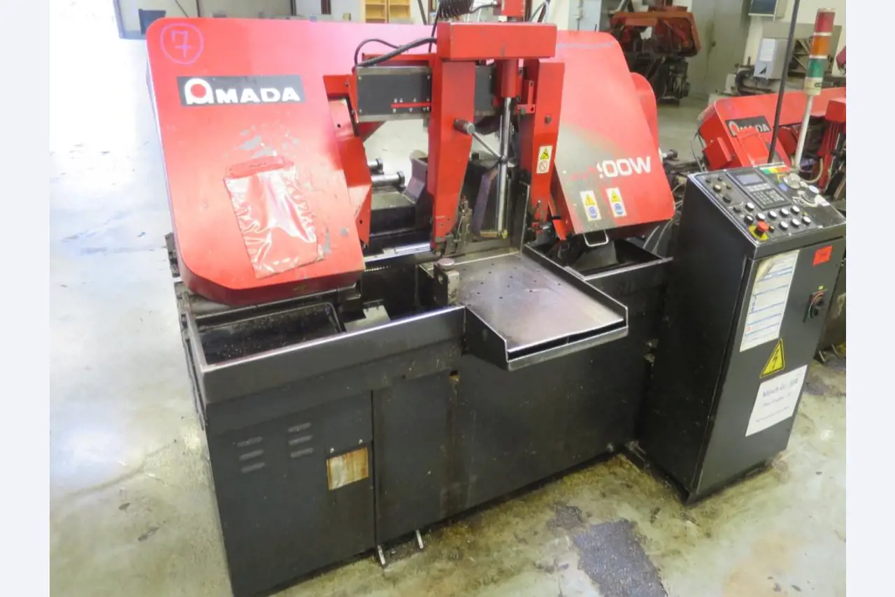 Szeroka gama pił, tokarek i frezarek znanych producentów-2