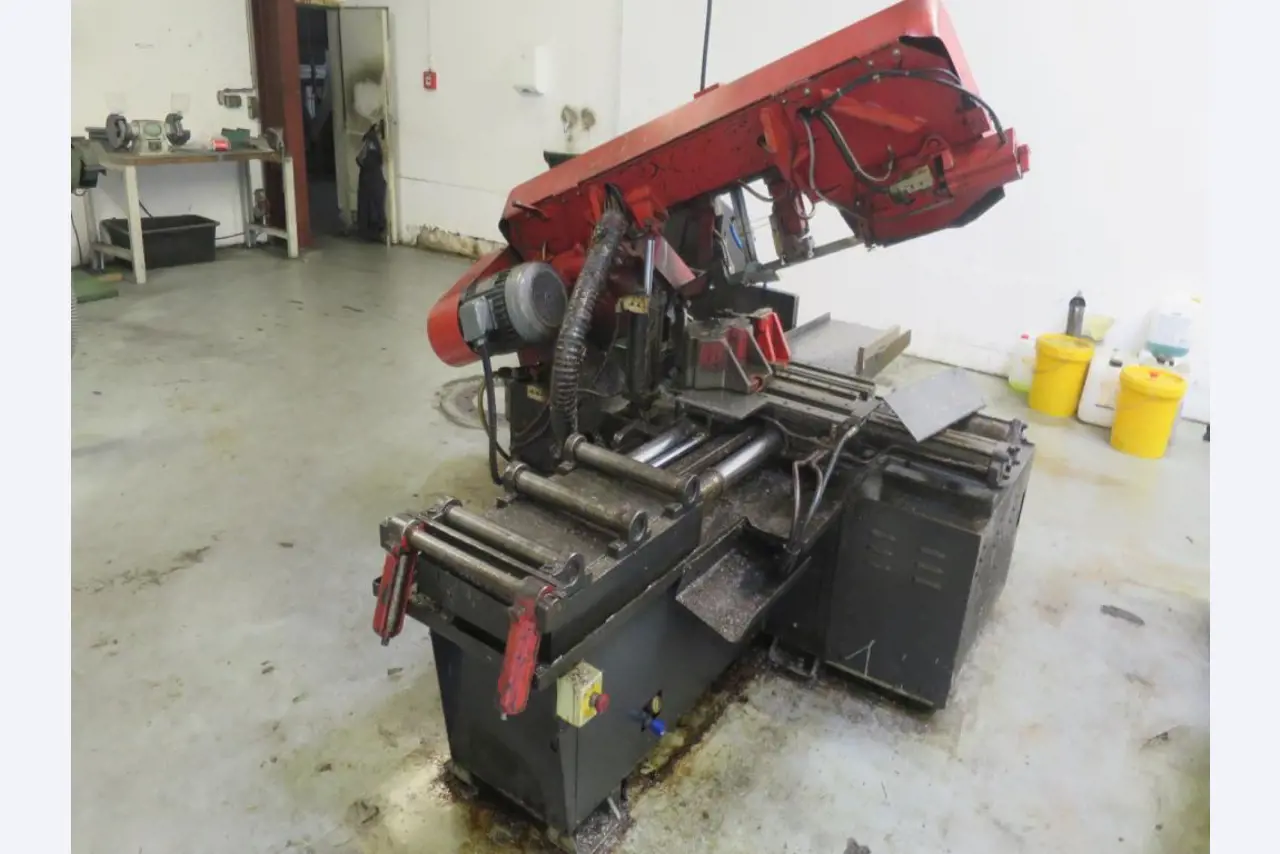 Szeroka gama pił, tokarek i frezarek znanych producentów-4