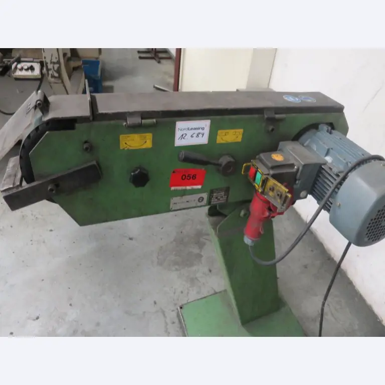 Vasta gama de serras, tornos e fresadoras de fabricantes de renome-2