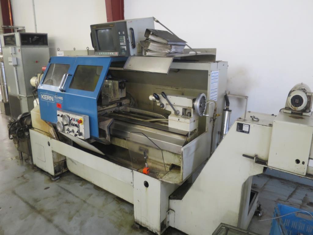 Umfangreicher Maschinenpark an Sägen, Dreh- und Fräsmaschinen namhafter Hersteller-23