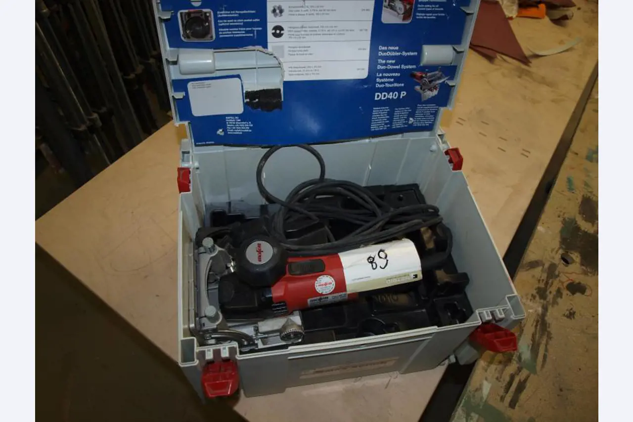 Beschäftigung + Bildung e.V.-1