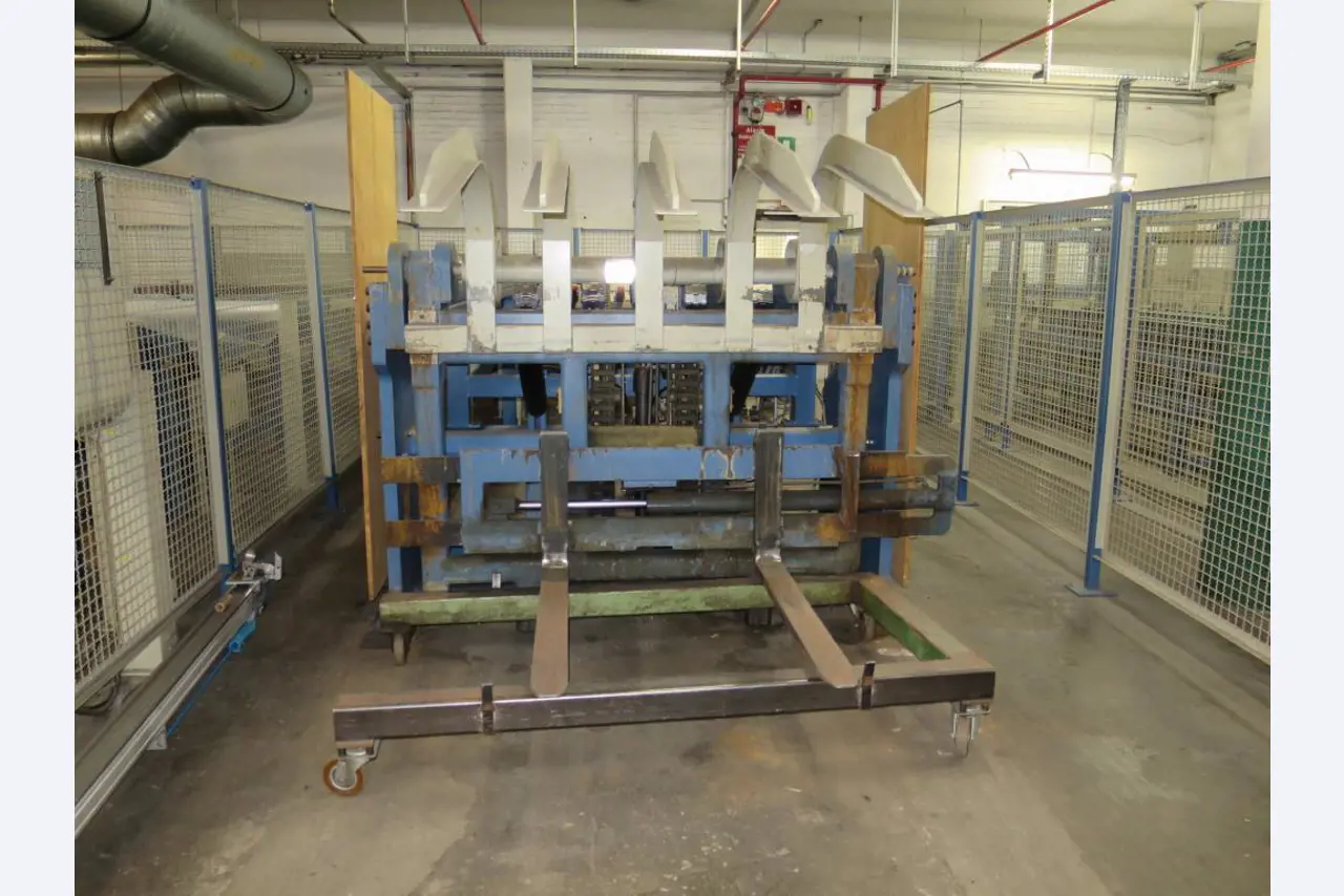 machines of the textile finishing (outfitting)-9