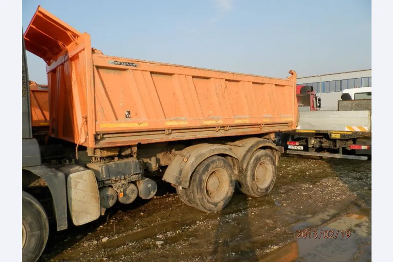 Vehículos Comerciales Bien mantenidos-12