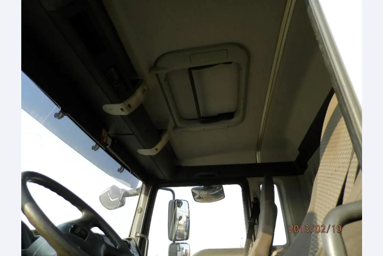 Vehículos Comerciales Bien mantenidos-9