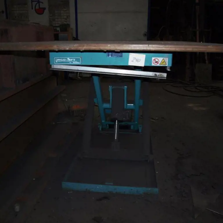 Scissor lift table Ergolift