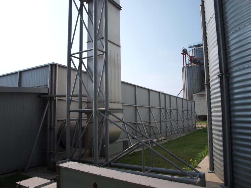 Machinery + Property of Ölmühle Wolgast-5