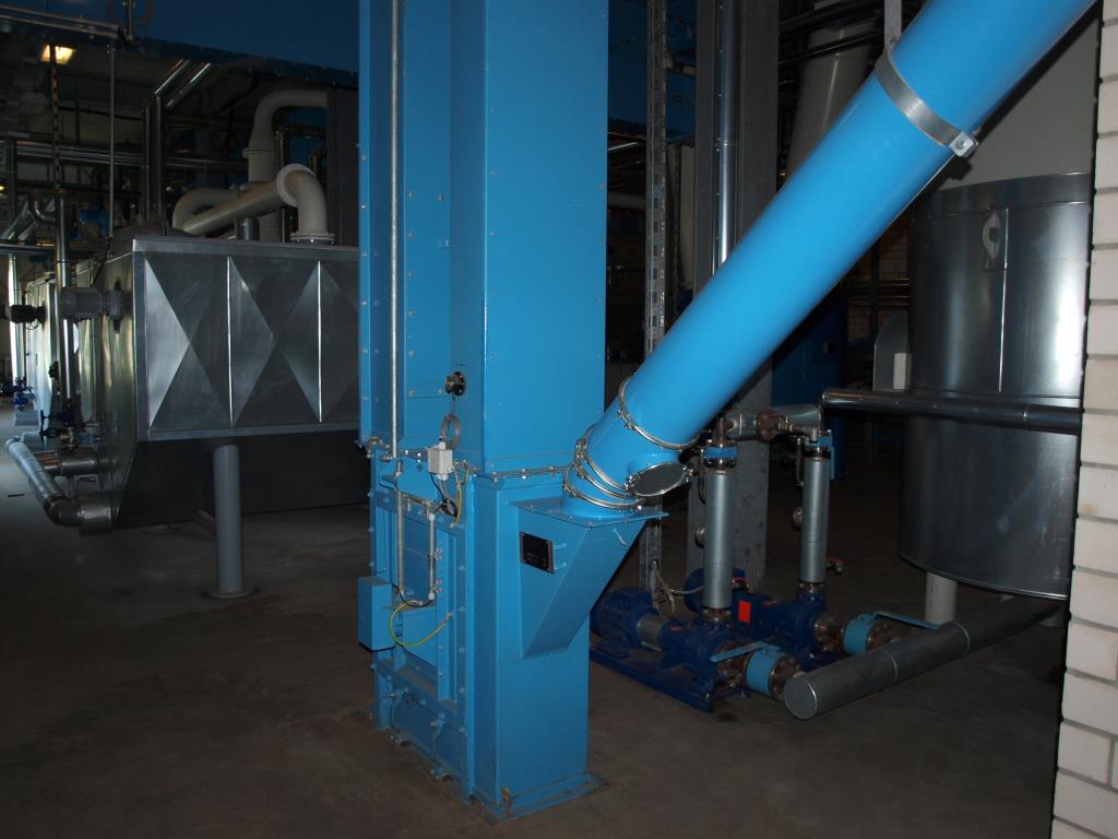 Machinery + Property of Ölmühle Wolgast-7