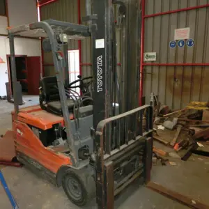 electr. forklift truck Toyota 5 FM 13