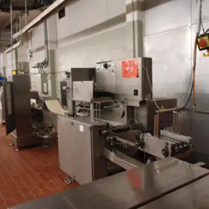 bread packaging line