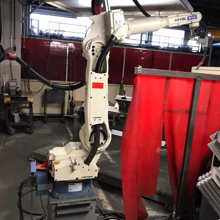 welding robot (ROBO 18) OTC A II-V 6 L