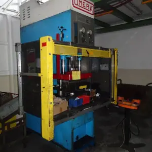 2 hydraulic presses Omera/MAW