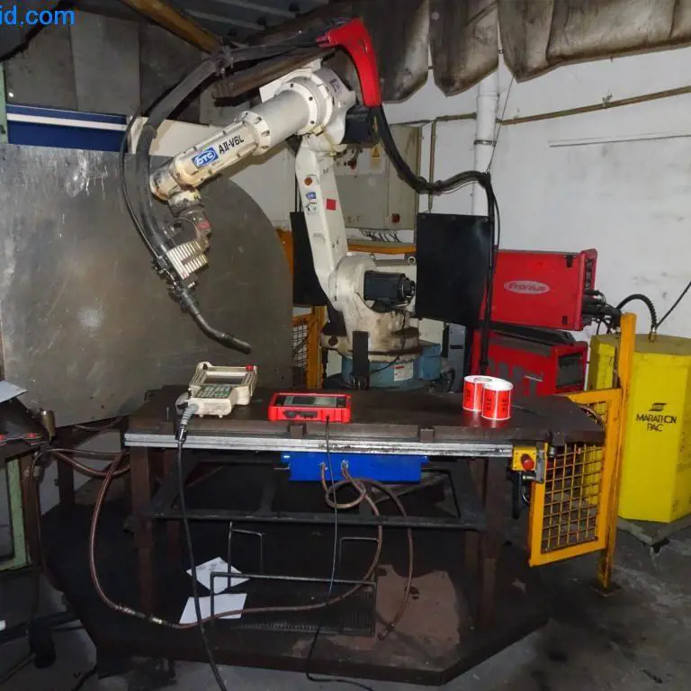 welding robot (ROBO 01) OTC A II V 6 L