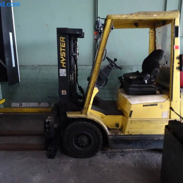 gas-powered forklift truc Hyster H2.50 XMX