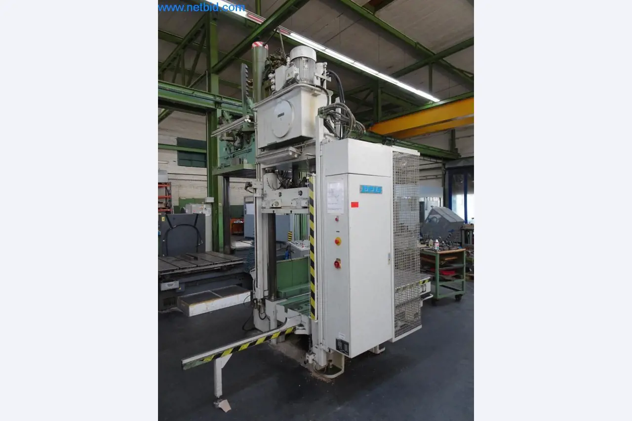 Kettler Freizeit GmbH - em cooperação com HT Hanseatische Industrie-Consult KG-5
