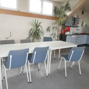 10 dining table