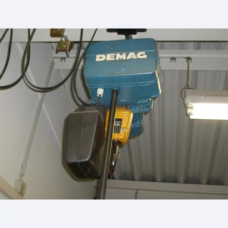 Diverse Labortechnik sowie eine Fahrregalanlage-1