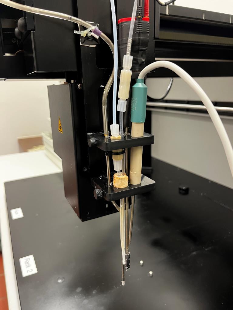 Diverse Labortechnik sowie eine Fahrregalanlage-7