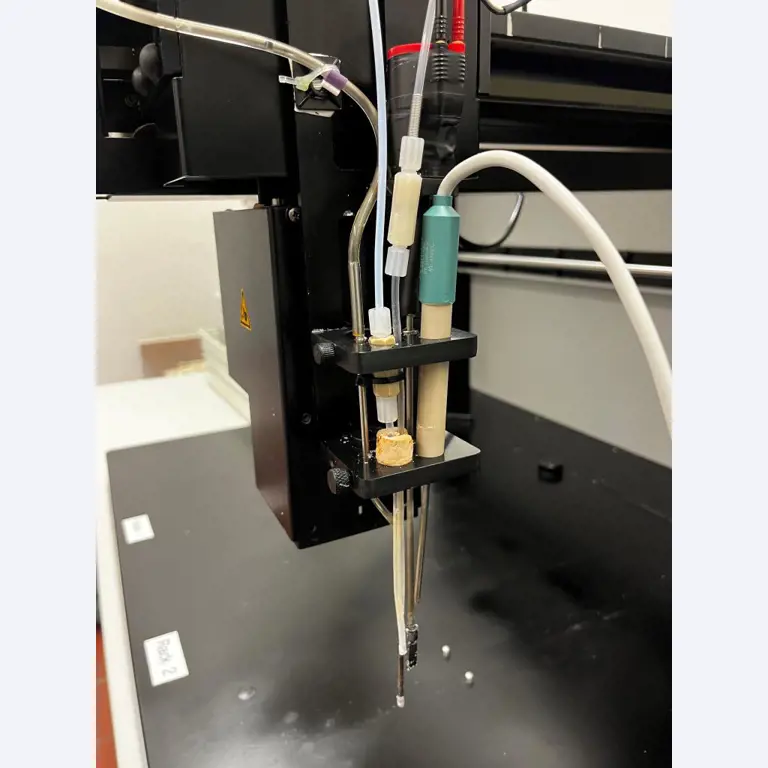 Diverse Labortechnik sowie eine Fahrregalanlage-7