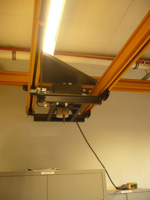 Diverse Labortechnik sowie eine Fahrregalanlage-4