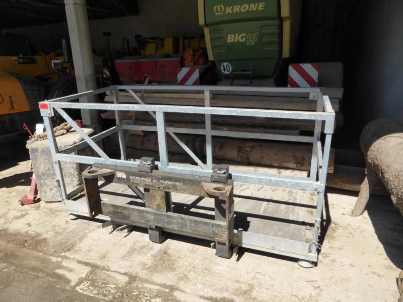 Lamborghini-4-wheel-tractor-2