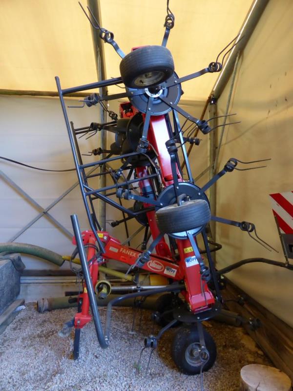 Lamborghini-4-wheel-tractor-3