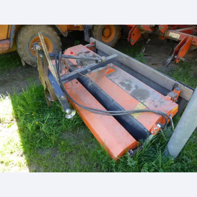 Lamborghini-Allradschlepper-2