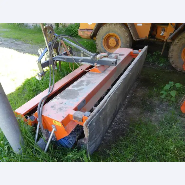 Lamborghini-Allradschlepper-3