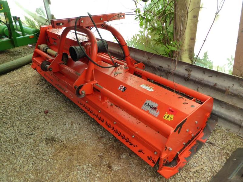 Lamborghini-4-wheel-tractor-1