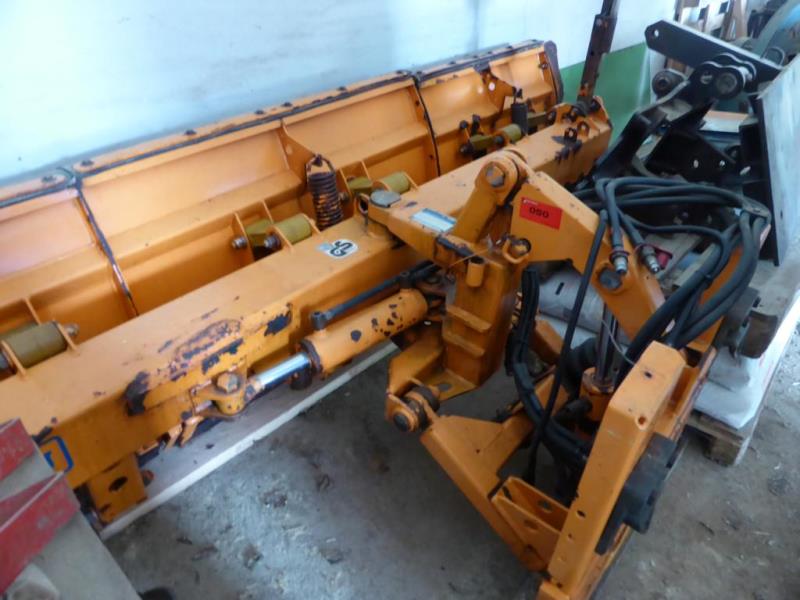 Lamborghini-4-wheel-tractor-1