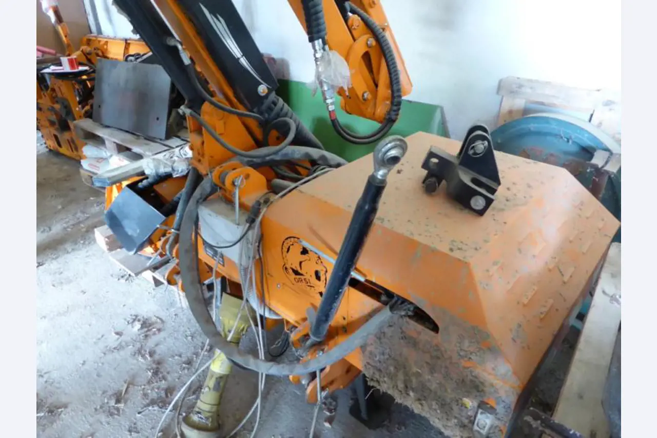 Lamborghini-4-wheel-tractor-6