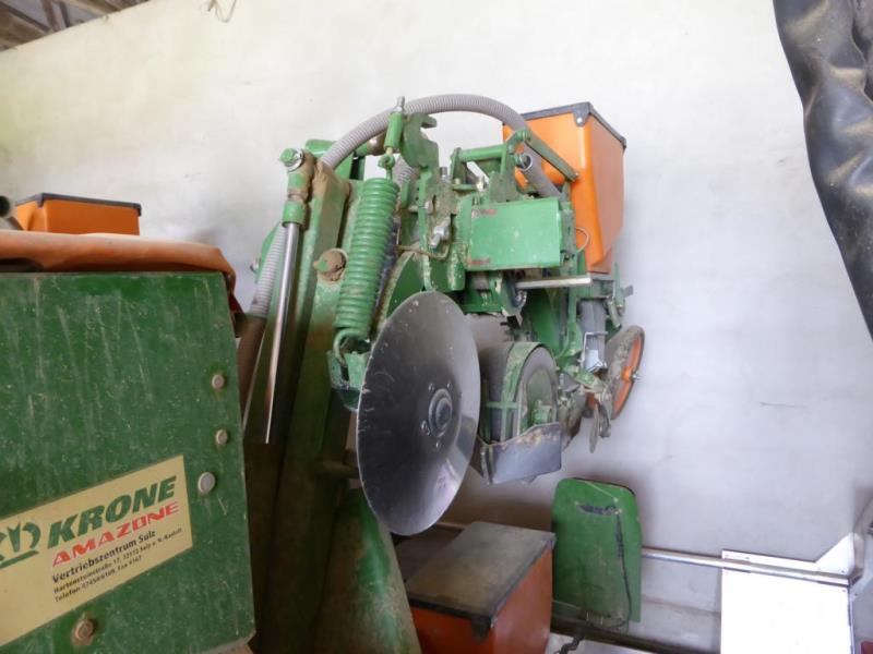 Lamborghinijev traktor s pogonom na vsa kolesa-3