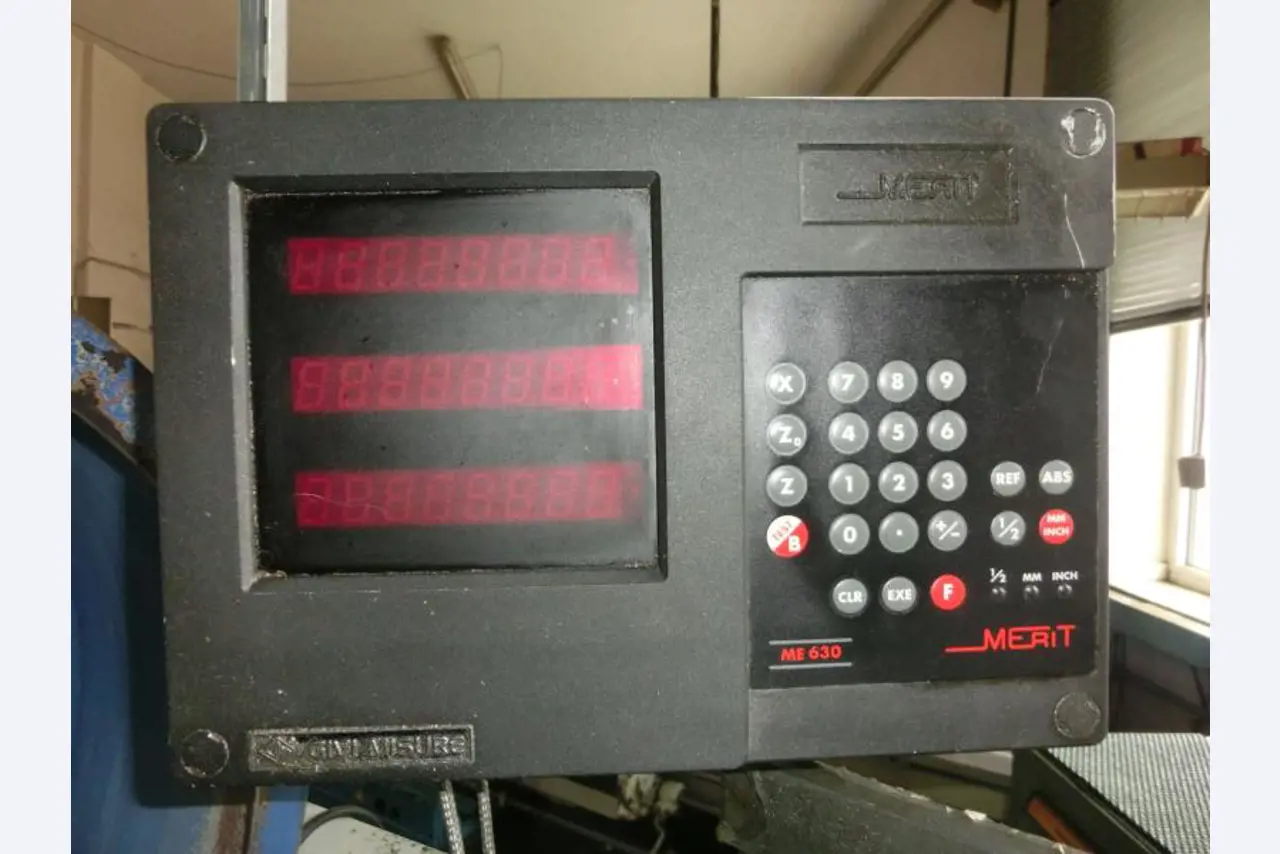 Tournage à façon / Menuiserie-6